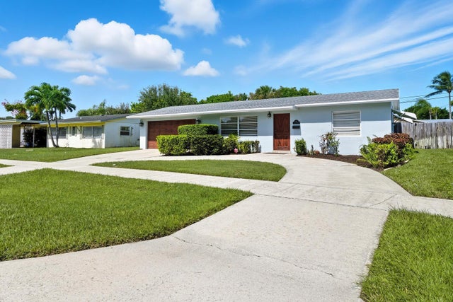 5 of 27 - 760 Cinnamon Road, North Palm Beach, FL
