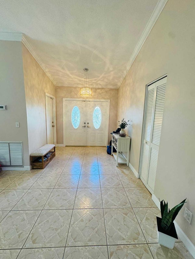 2 of 20 - 8500 Nw 52nd Court, Lauderhill, FL