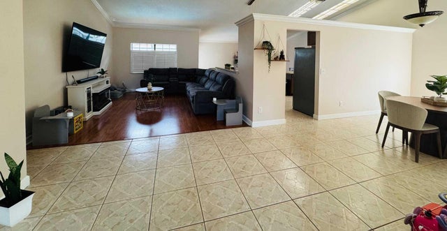 4 of 20 - 8500 Nw 52nd Court, Lauderhill, FL