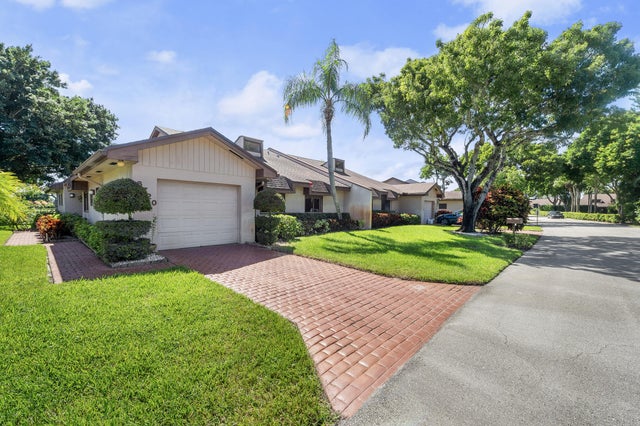 1 of 38 - 6720 Versailles Court, Lake Worth, FL