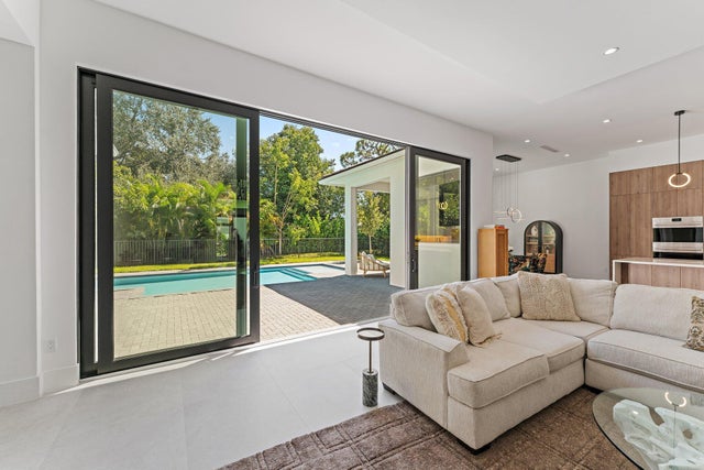 5 of 30 - 18488 Symphony Court, Jupiter, FL
