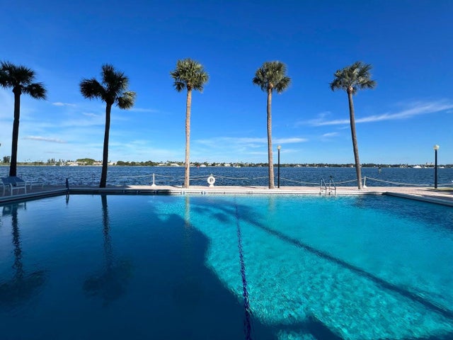 2 of 14 - 2600 N Flagler Drive, West Palm Beach, FL