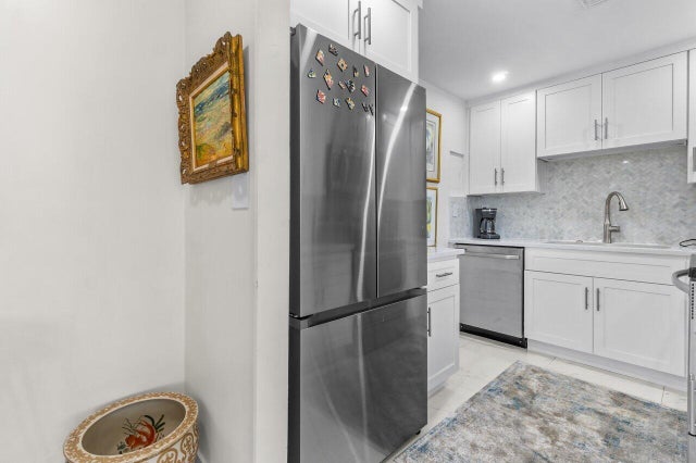 5 of 14 - 2600 N Flagler Drive, West Palm Beach, FL