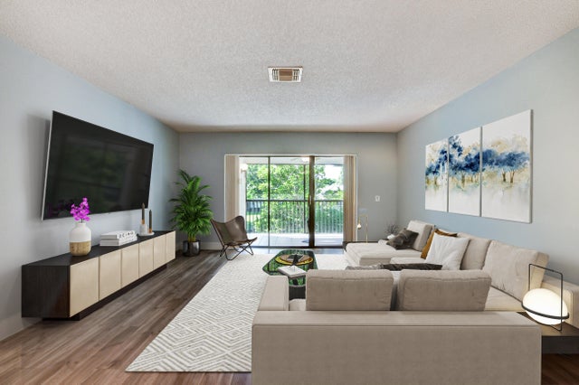 2 of 21 - 48 Stratford Lane W #d, Boynton Beach, FL