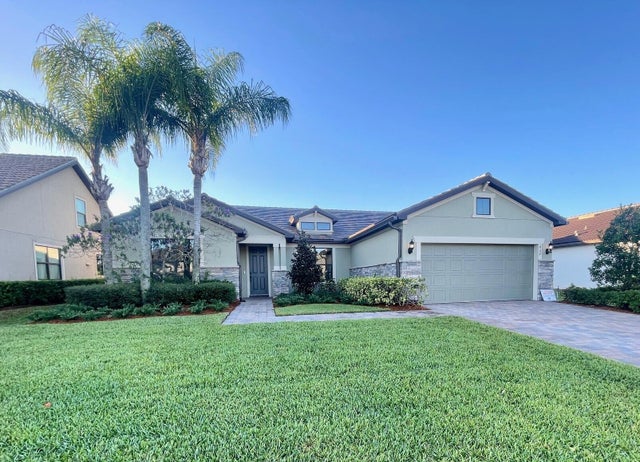 2 of 32 - 432 Se Bancroft Court #129, Port Saint Lucie, FL