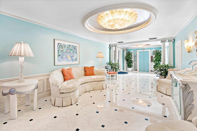5 of 22 - 100 Royal Palm Way #d1, Palm Beach, FL