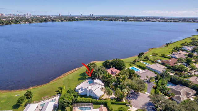 5 of 16 - 4 Woodbrook Circle, West Palm Beach, FL