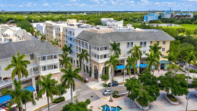 1 of 4 - 1203 Town Center Drive #202, Jupiter, FL
