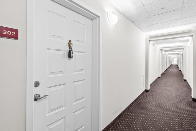 4 of 40 - 1203 Town Center Drive #202, Jupiter, FL