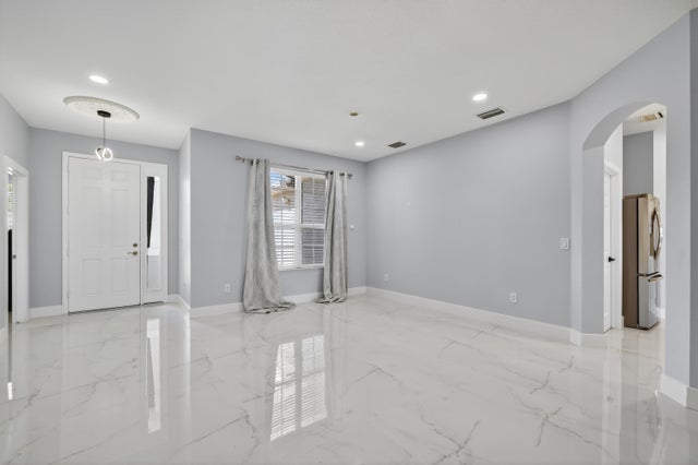 4 of 46 - 6233 Nw Gisela Street, Port Saint Lucie, FL