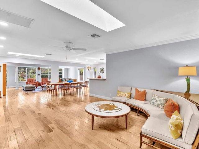 5 of 32 - 162 Del Rio Boulevard, Boca Raton, FL