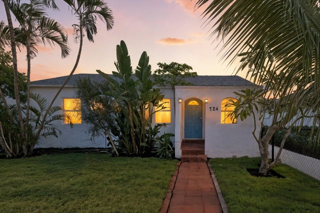 724 Mcintosh St, West Palm Beach