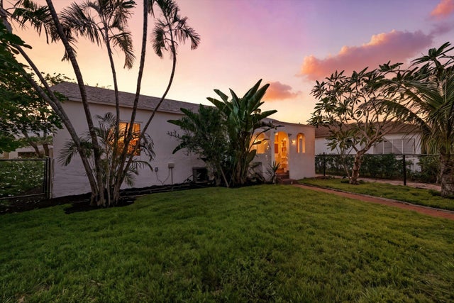 2 of 33 - 724 Mcintosh Street, West Palm Beach, FL