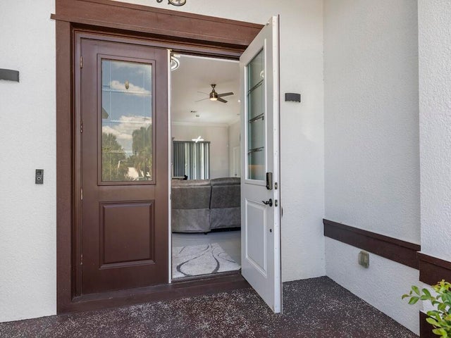 5 of 52 - 914 Sw Mccracken Avenue, Port Saint Lucie, FL