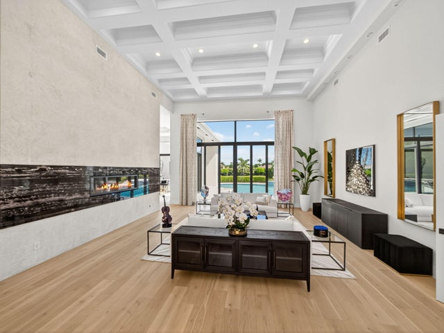 5 of 48 - 38 St. Thomas Drive, Palm Beach Gardens, FL
