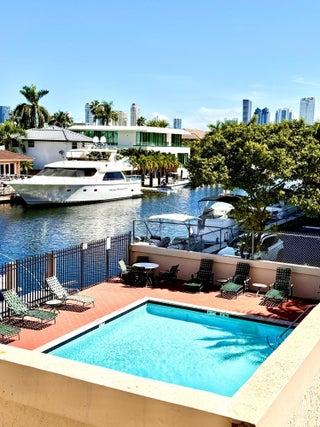 Photo of Listing #RX-11132520