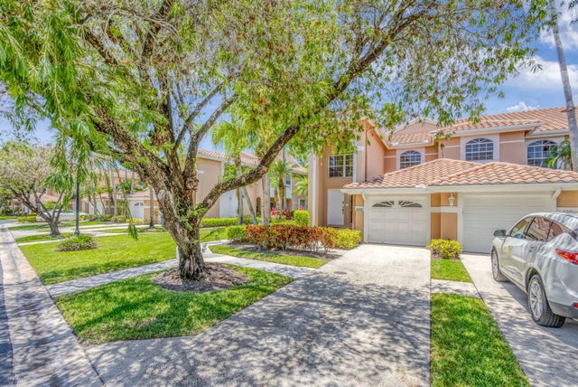 2 of 67 - 222 Legendary Circle, Palm Beach Gardens, FL