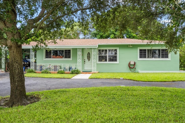 3 of 11 - 6400 Carambola Circle, West Palm Beach, FL