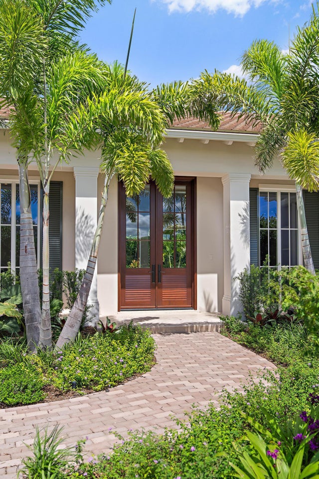 2 of 37 - 2917 Bluewater Cove, Gulf Stream, FL