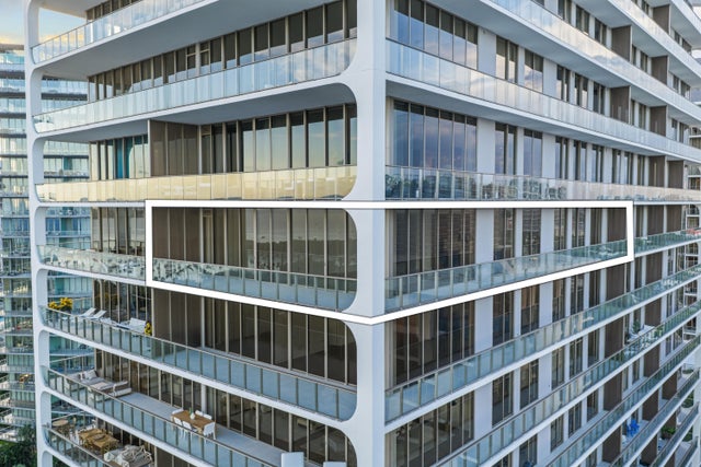 4 of 81 - 2655 S Bayshore Drive #902, Miami, FL