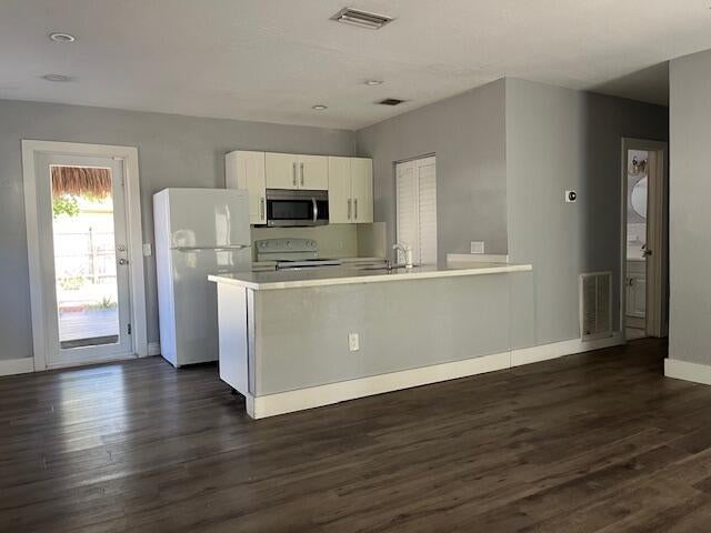 5 of 17 - 631 N 70th Avenue, Hollywood, FL