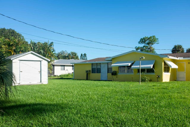 4 of 12 - 8006 Santana Avenue, Fort Pierce, FL