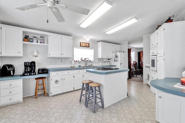 3 of 34 - 7648 Kyak Court #q16, Micco, FL