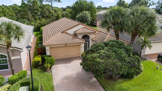 1 of 4 - 1129 Se Westminster Place, Stuart, FL