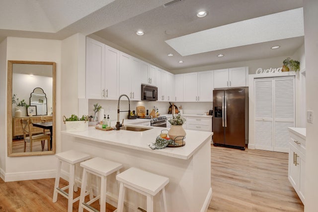 1 of 43 - 9892 Summerbrook Terrace #c, Boynton Beach, FL