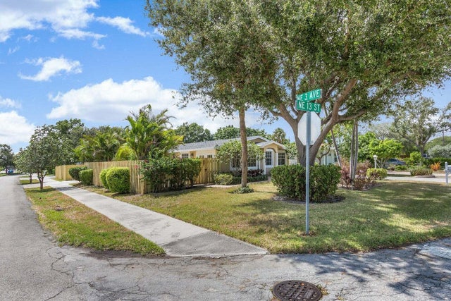 3 of 45 - 272 Ne 13th Street, Delray Beach, FL