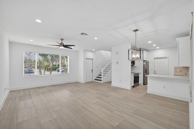 2 of 36 - 341 Laurel Oaks Way, Jupiter, FL