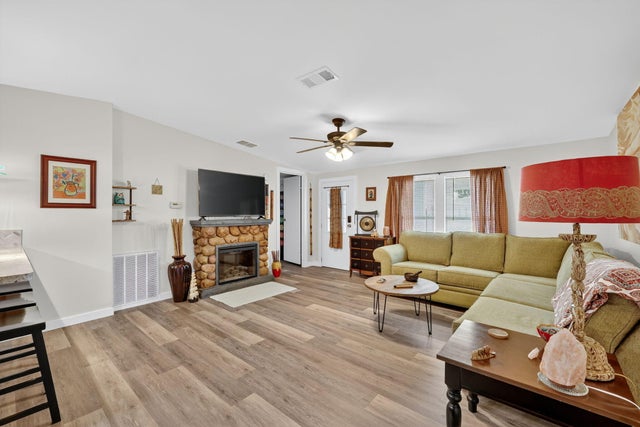 5 of 36 - 490 Pelican Shoal Place #g-16, Fort Pierce, FL