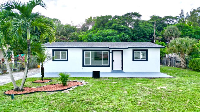 1 of 26 - 773 Arlington Drive, West Palm Beach, FL