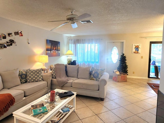 3 of 16 - 14646 Lucy Drive Drive, Delray Beach, FL