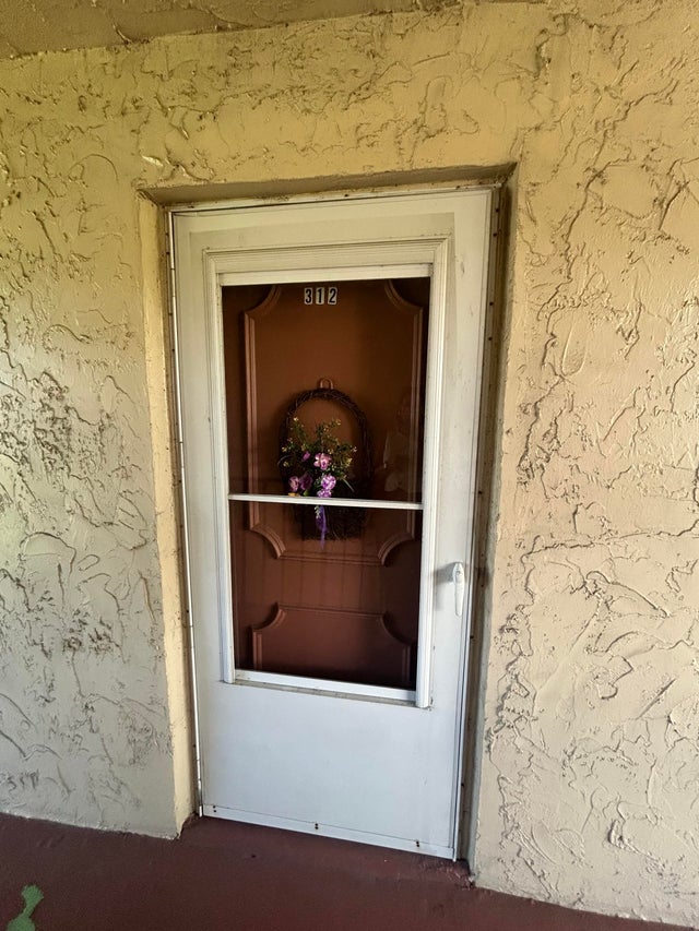 1 of 4 - 705 Lori Drive #312, Palm Springs, FL