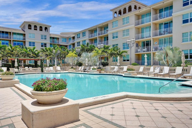 4 of 21 - 99 Se Mizner Boulevard #ph 40, Boca Raton, FL