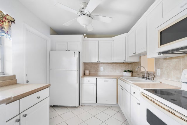 2 of 36 - 2102 Ne 1st Way #206, Boynton Beach, FL