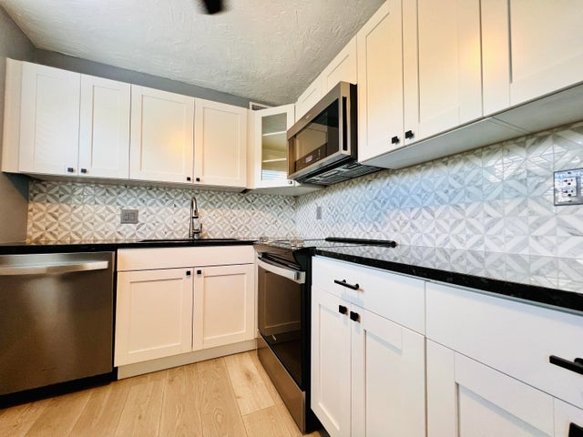 1 of 18 - 260 Dorchester K, West Palm Beach, FL