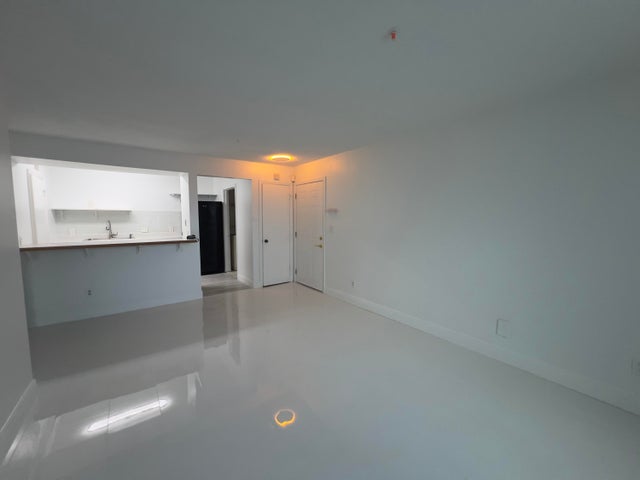 5 of 19 - 2319 N Congress Avenue #23, Boynton Beach, FL