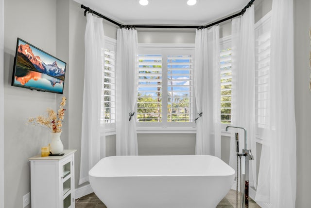 3 of 22 - 4661 Manderly Drive, Wellington, FL