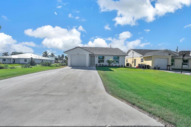 2 of 23 - 5584 Se Katharine Avenue, Stuart, FL