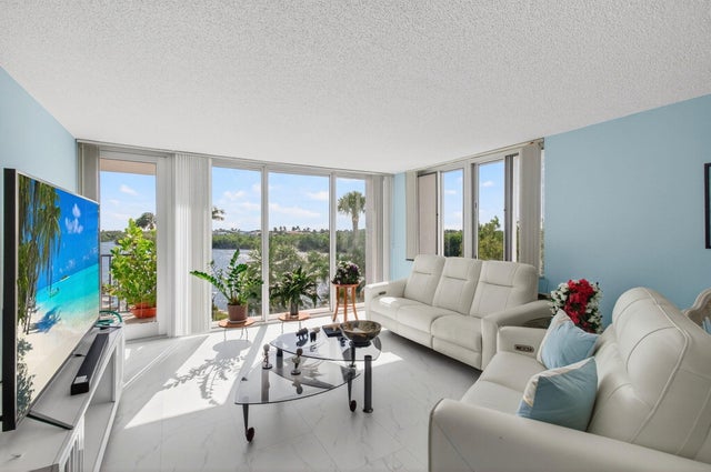 3 of 45 - 4750 S Ocean Boulevard #305, Highland Beach, FL