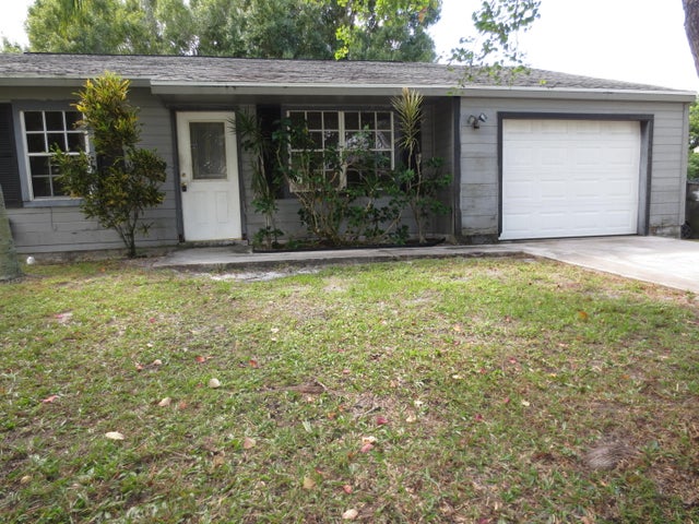 3 of 25 - 3165 Se East Blackwell Drive, Port Saint Lucie, FL