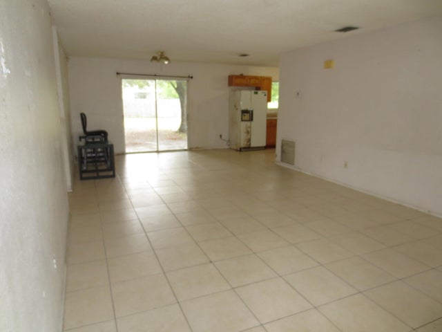 5 of 25 - 3165 Se East Blackwell Drive, Port Saint Lucie, FL