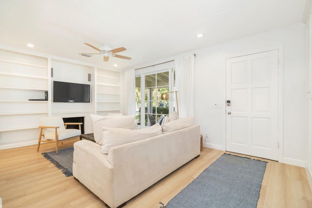 5 of 37 - 438 38th Street, West Palm Beach, FL
