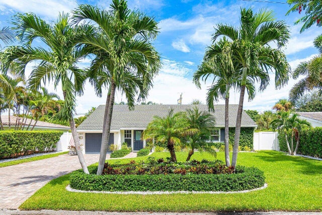 1 of 56 - 517 Aylesbury Road, Delray Beach, FL