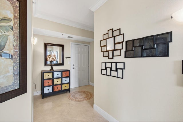 4 of 61 - 700 E Boynton Beach Boulevard #1102, Boynton Beach, FL