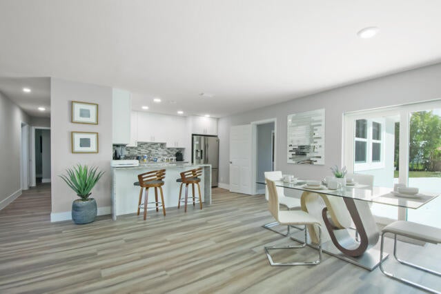 3 of 42 - 1605 E Place, West Palm Beach, FL