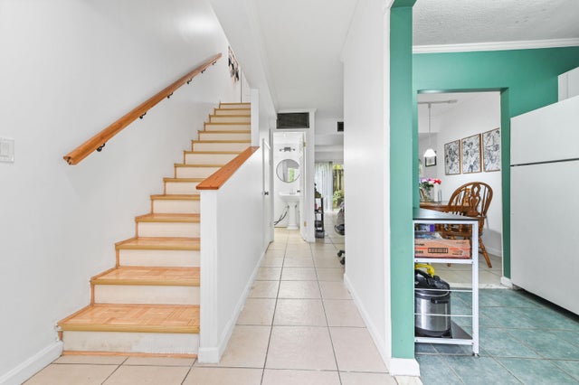 2 of 25 - 803 W Oakland Park Boulevard #a7, Oakland Park, FL