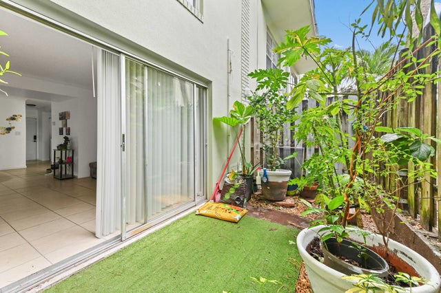 3 of 25 - 803 W Oakland Park Boulevard #a7, Oakland Park, FL